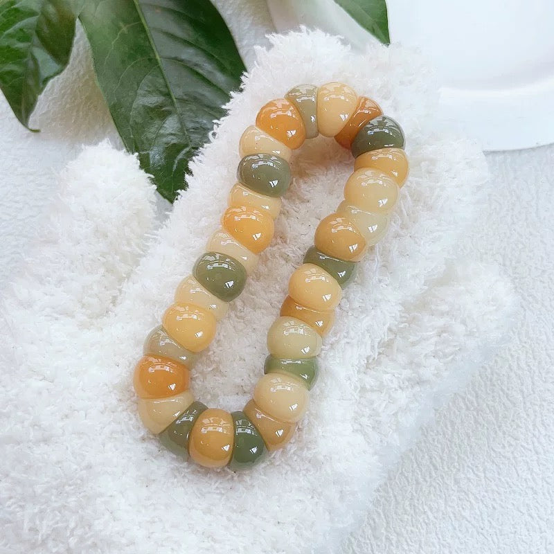 asmine White Clove Bodhi Bracelet